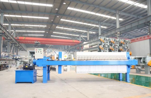 automatic-pressure-maintaining-chamber-filter-press-02